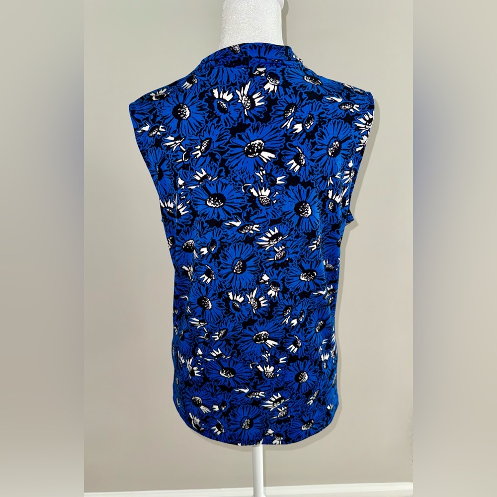 Jones New York Blue Floral Pattern Sleeveless Blouse - Picture 3 of 4